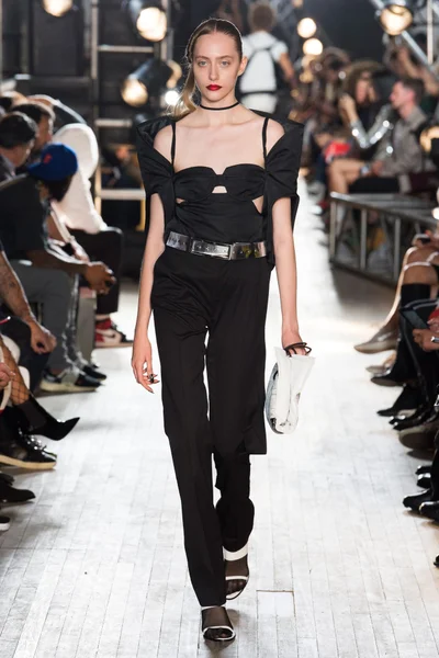 Look 22